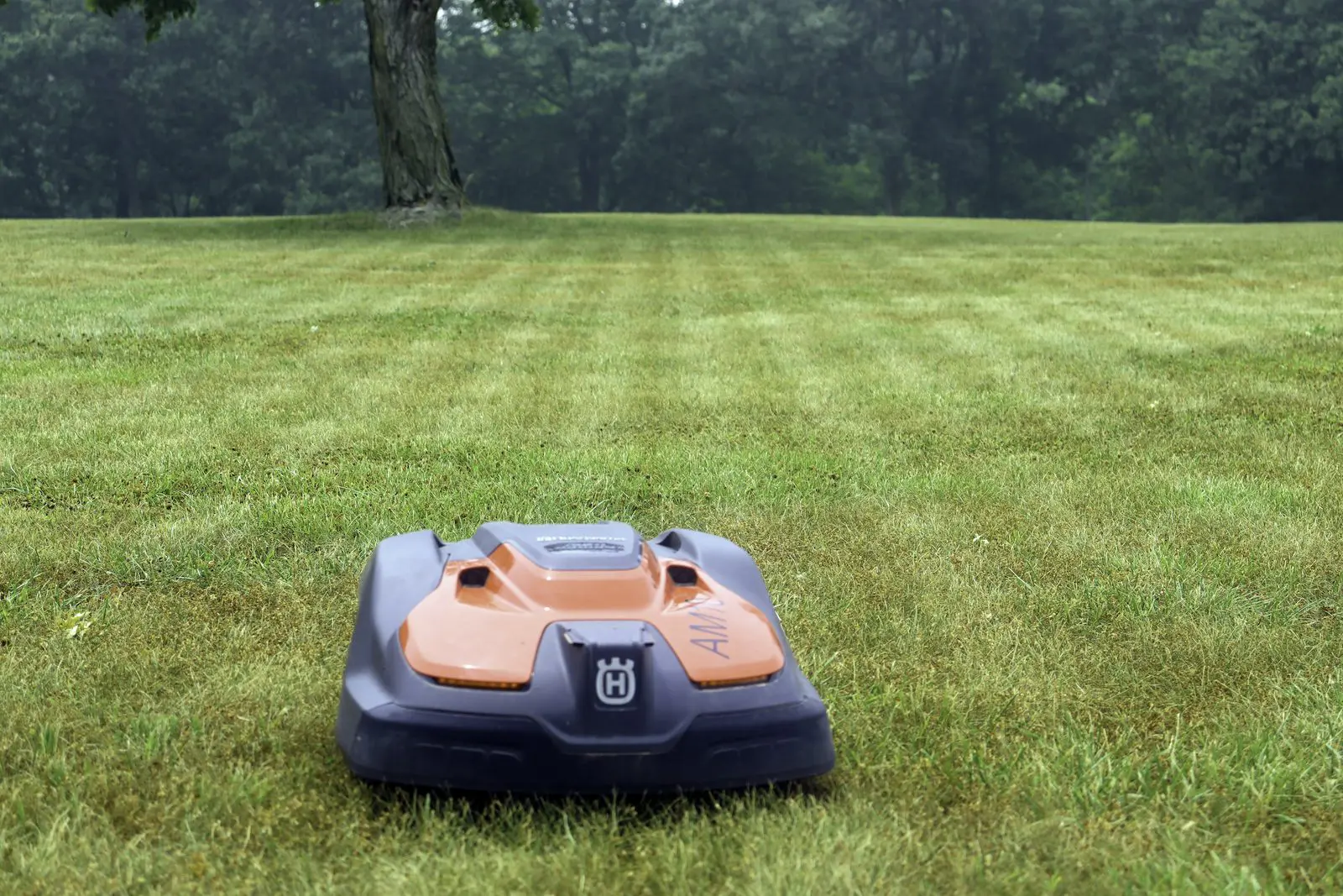 Peoria, IL Commercial Autonomous Mowing