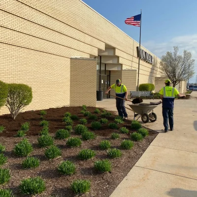 Bloomington, IL Commercial Landscaping Companies